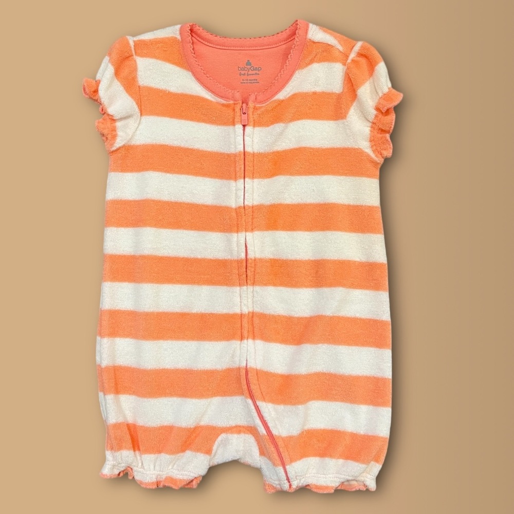 Gap Baby Towel Romper cover up Kids.Pre-owned.